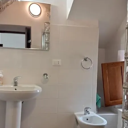 141 Via Roma * ל'אקווילה