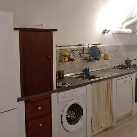 141 Via Roma * ל'אקווילה