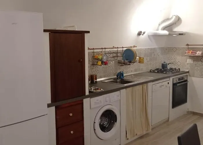 141 Via Roma * L'Aquila